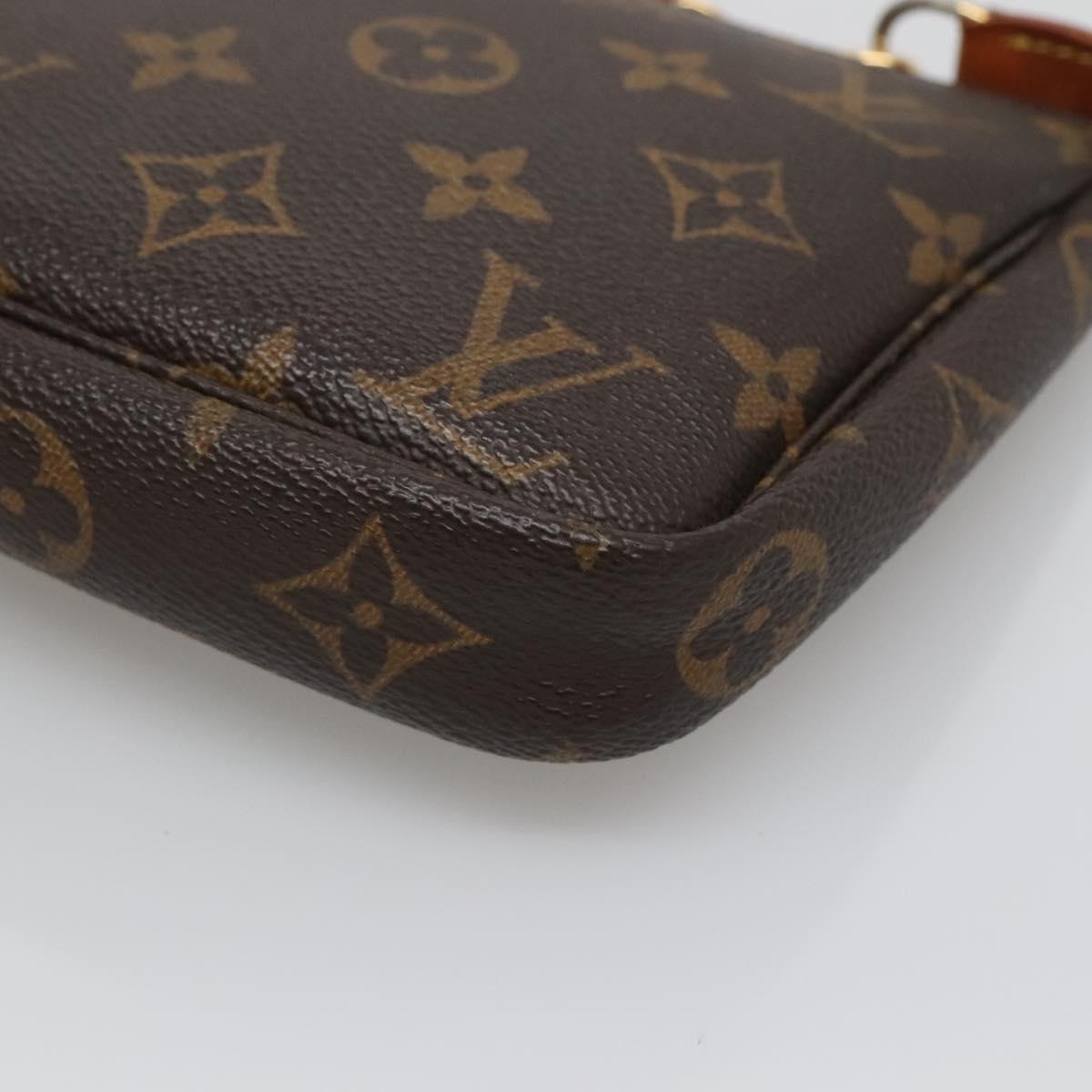 Monogram Pochette Accessories Pouch