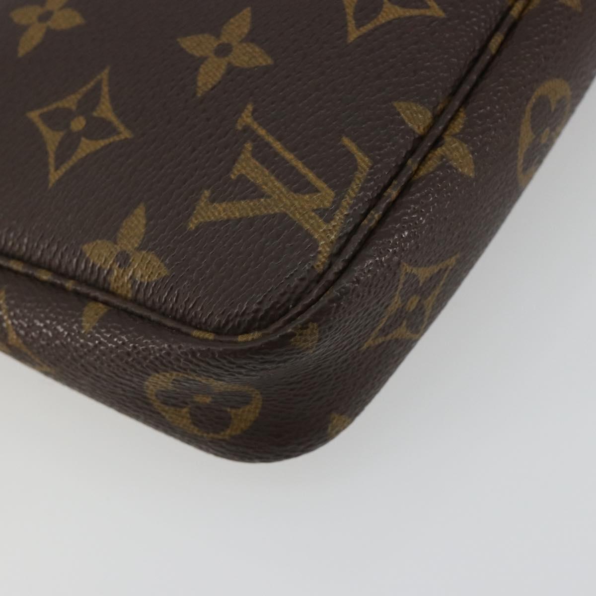 Monogram Pochette Accessoires Pouch