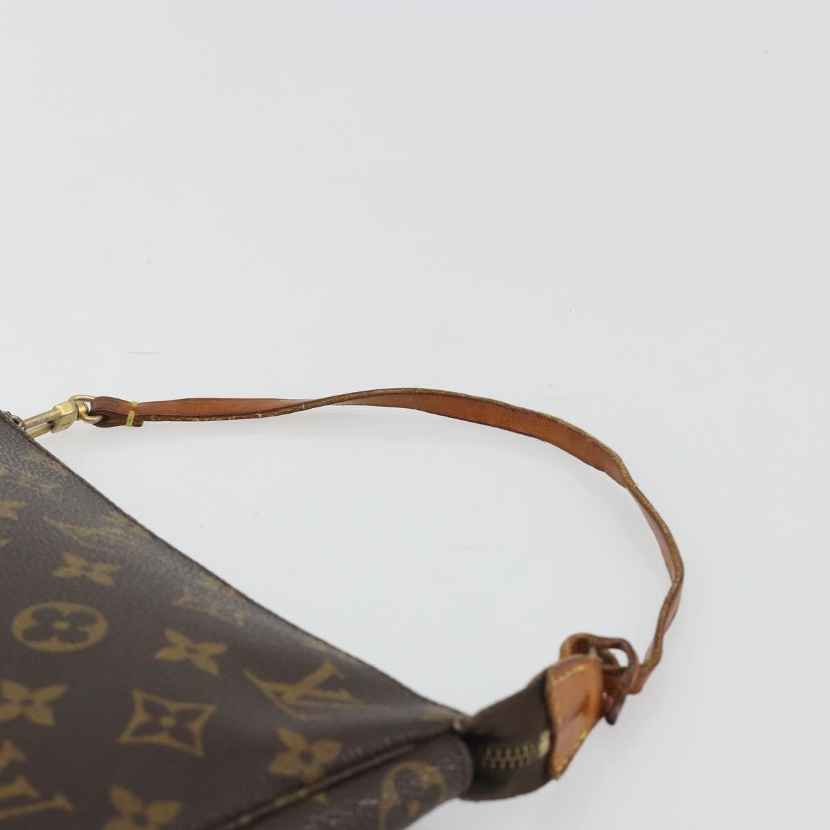 Monogram Pochette Accessoires Pouch