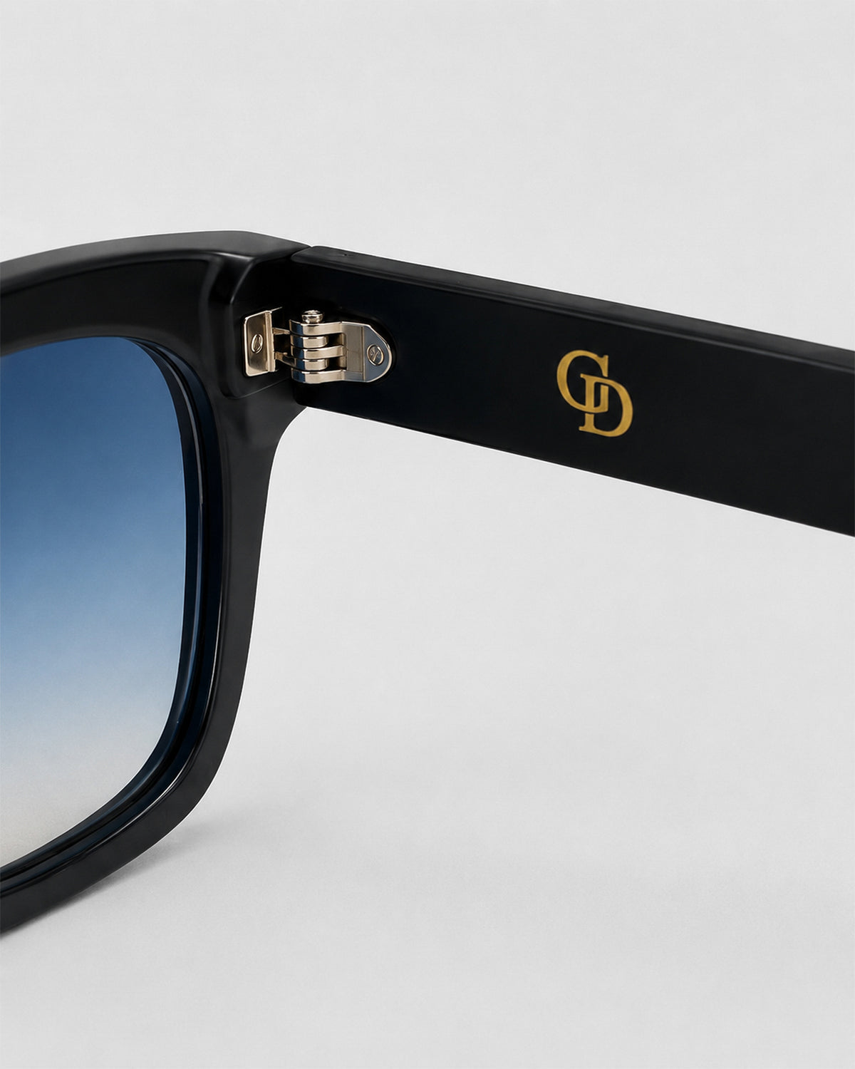01 Glasses 'Blue'
