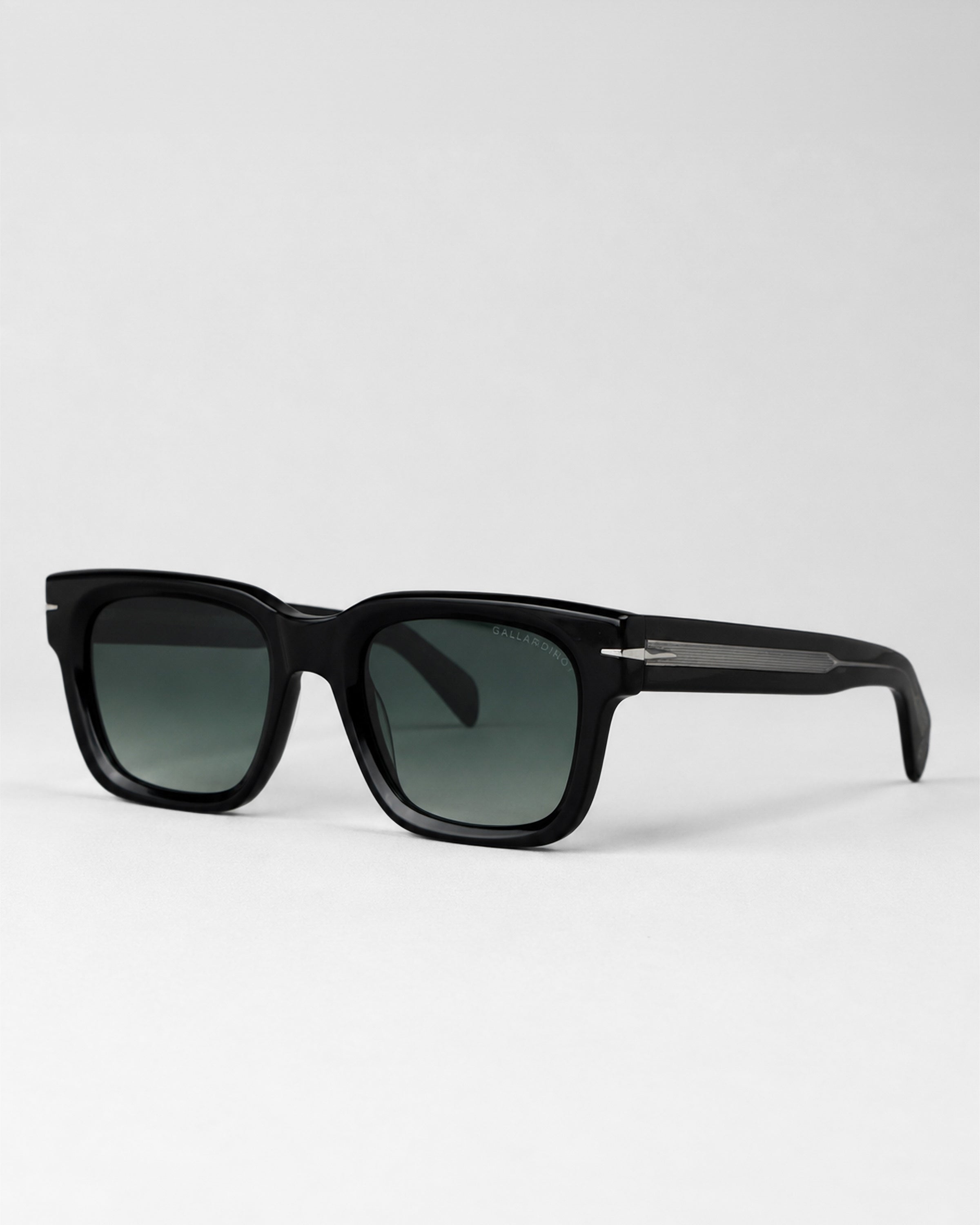 01 Glasses 'Green'