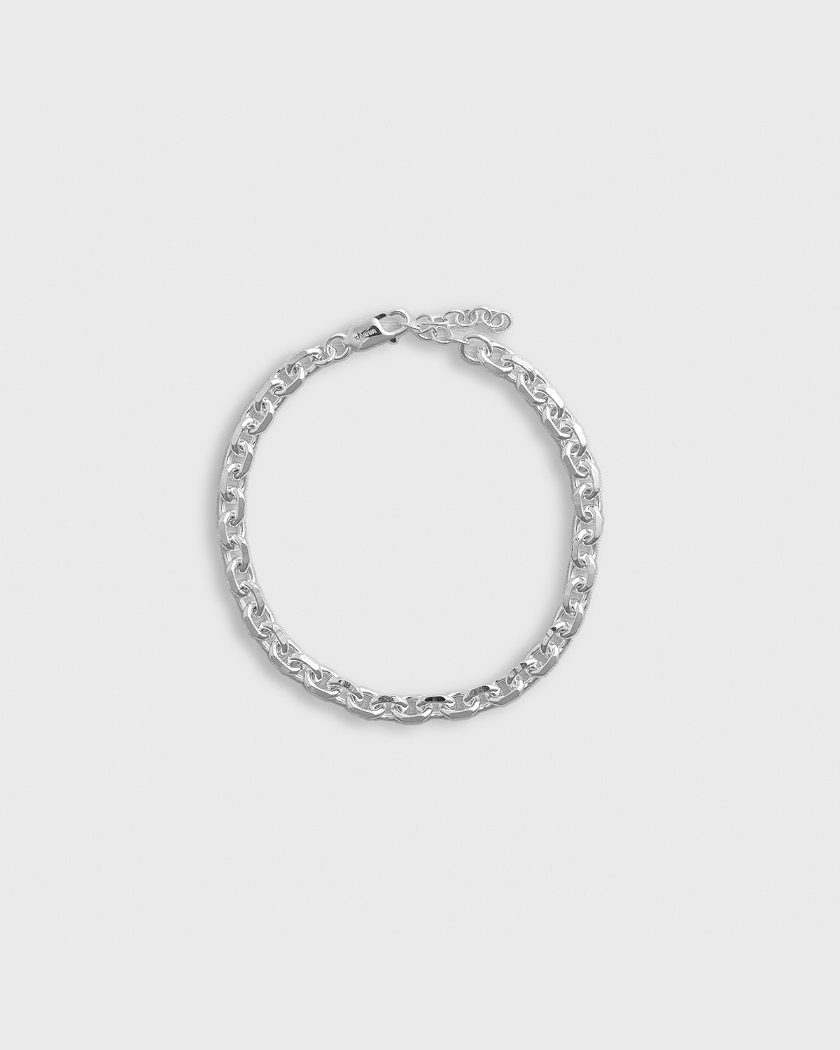 Anchor bracelet