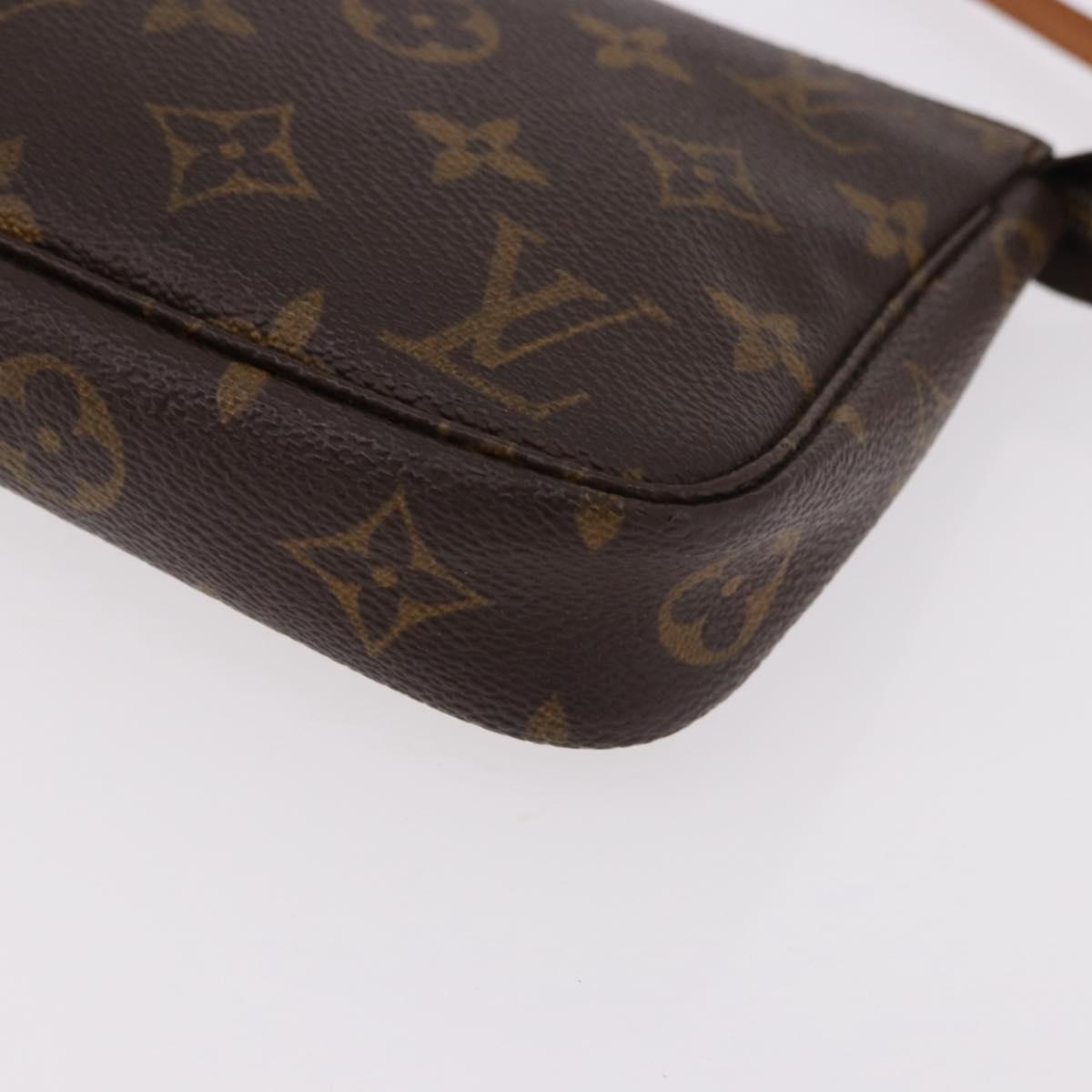 Monogram Pochette Accessoires Pouch