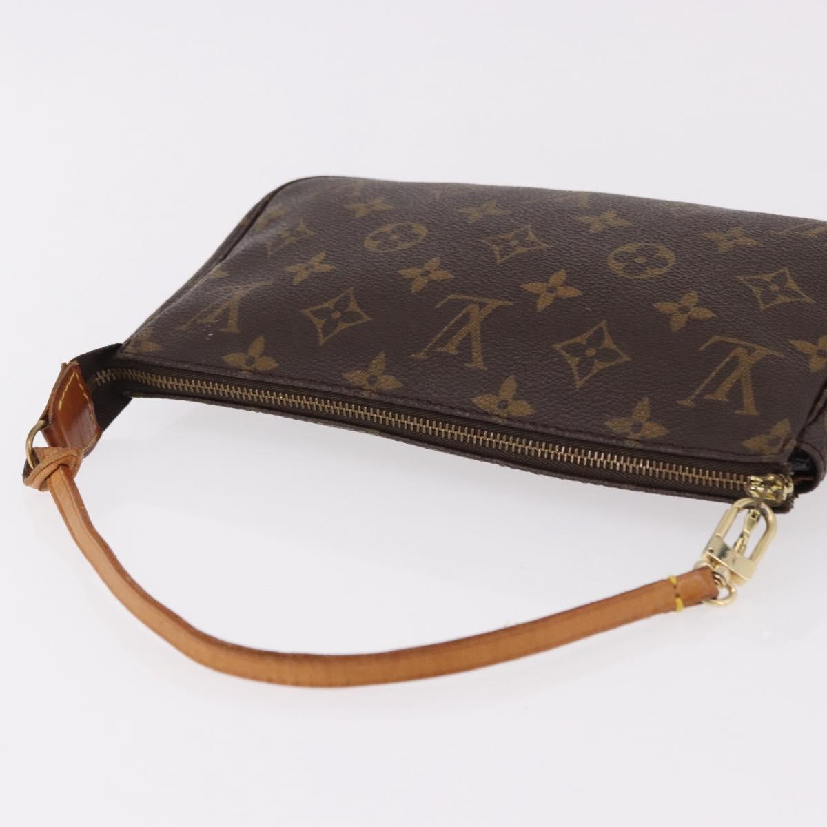 Monogram Pochette Accessoires Pouch