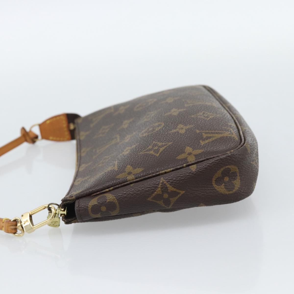 Monogram Pochette Accessoires Pouch