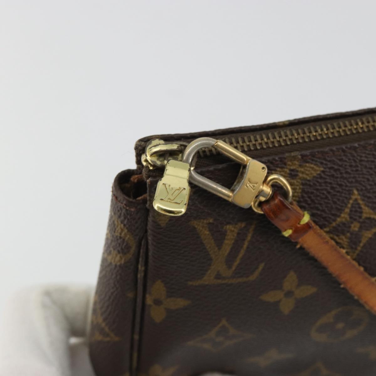 Monogram Pochette Accessoires Pouch