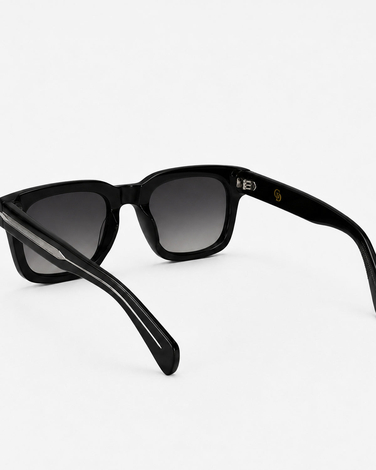 01 Glasses 'Black'
